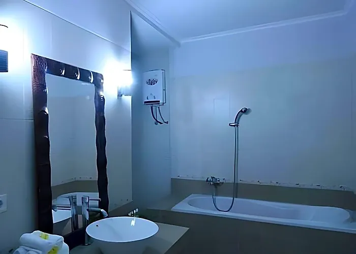 Evita Otel Batuan